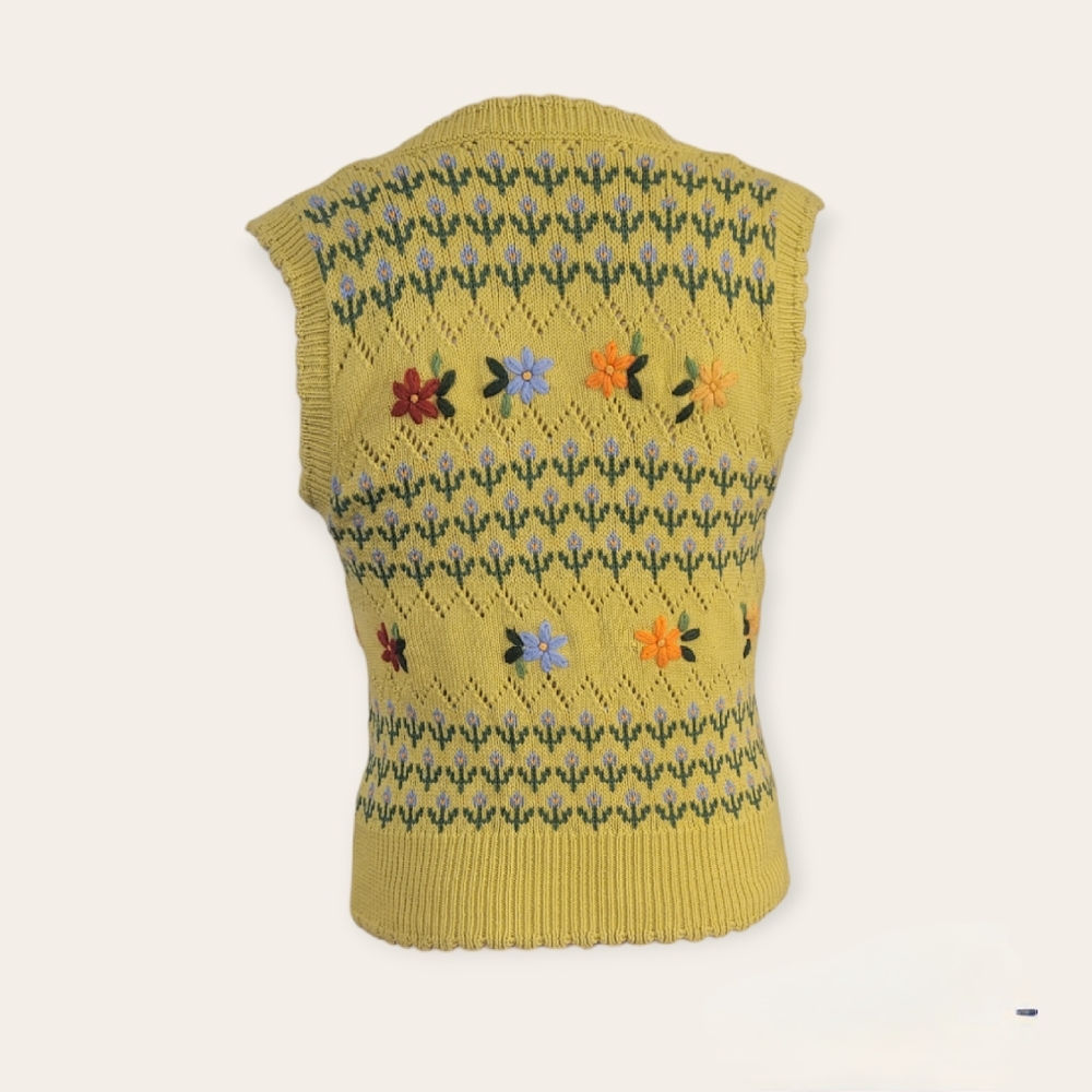 Spring Green Sweater Vest - Picture 2 of 3